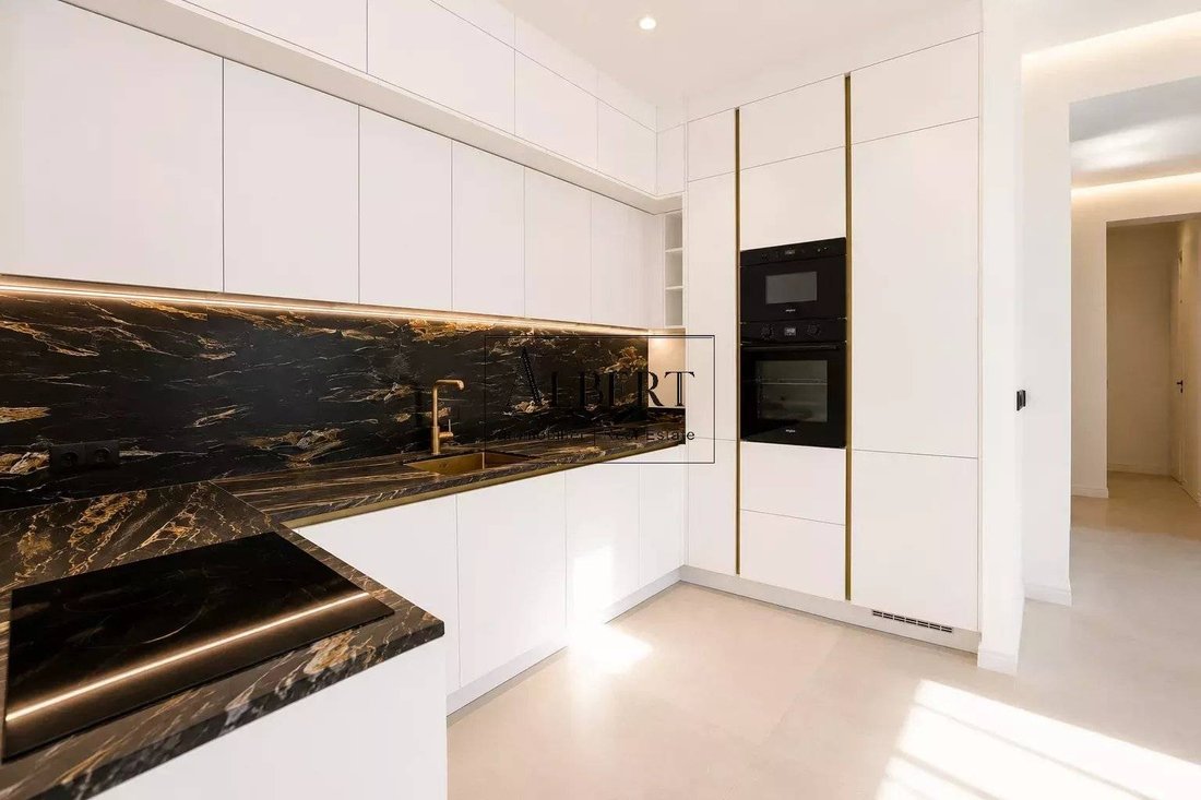 Apartment in Cannes, Provence-Alpes-Côte d'Azur, France 4 - 18696278