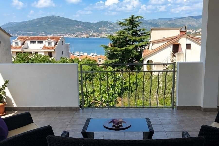 House in Okrug Gornji, Split-Dalmatia County, Croatia 1 - 19010615