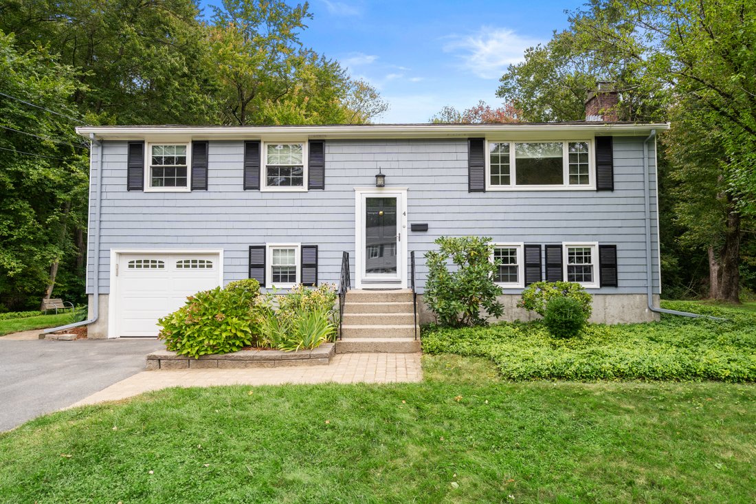 House in Framingham, Massachusetts, United States 2 - 19011604