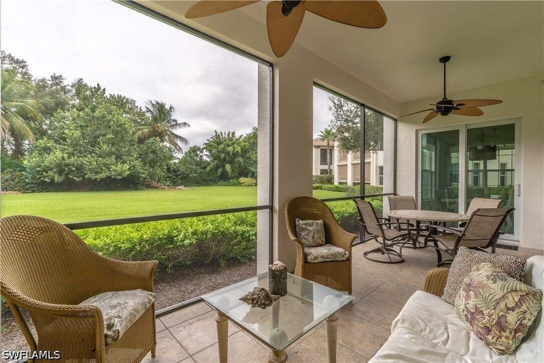 Condo in Naples, Florida, United States 3 - 19012250
