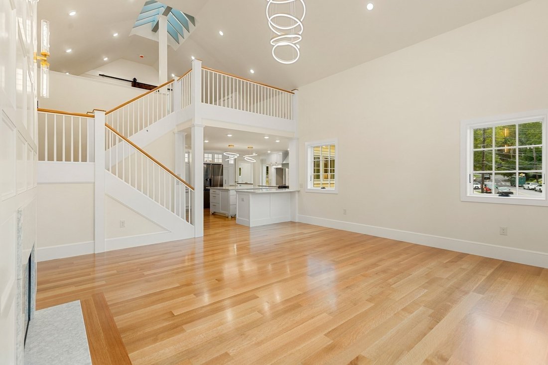 Condo in Lexington, Massachusetts, United States 3 - 19011628
