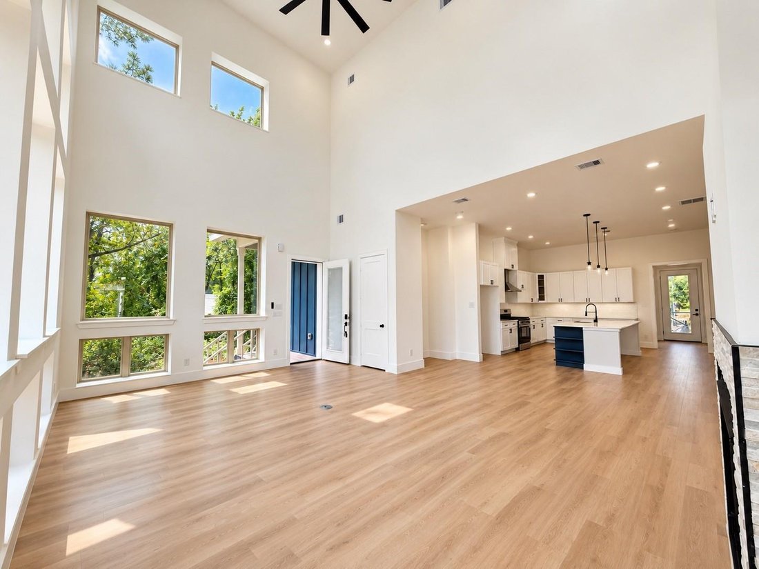 House in Houston, Texas, United States 5 - 19014470