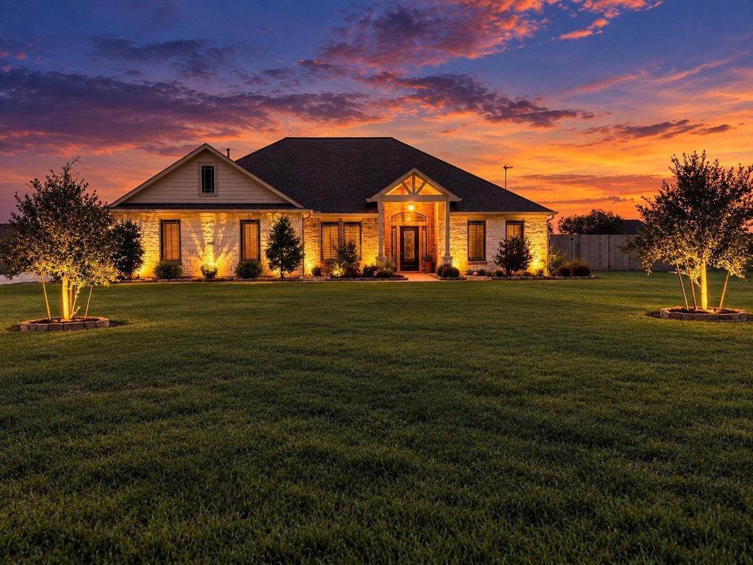 House in Baytown, Texas, United States 2 - 19014505