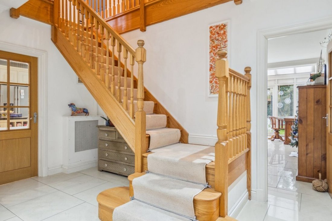Haus in Farnham Royal, England 2 - 17493925