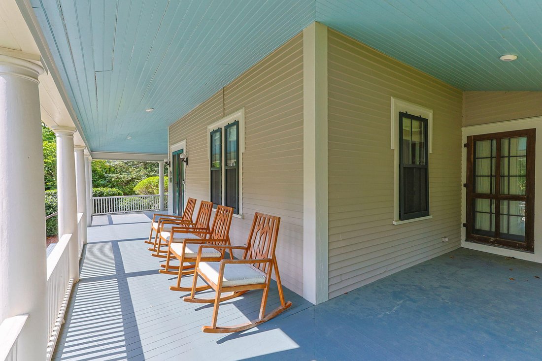 Yarmouth, Massachusetts, United States 5 - 19008820