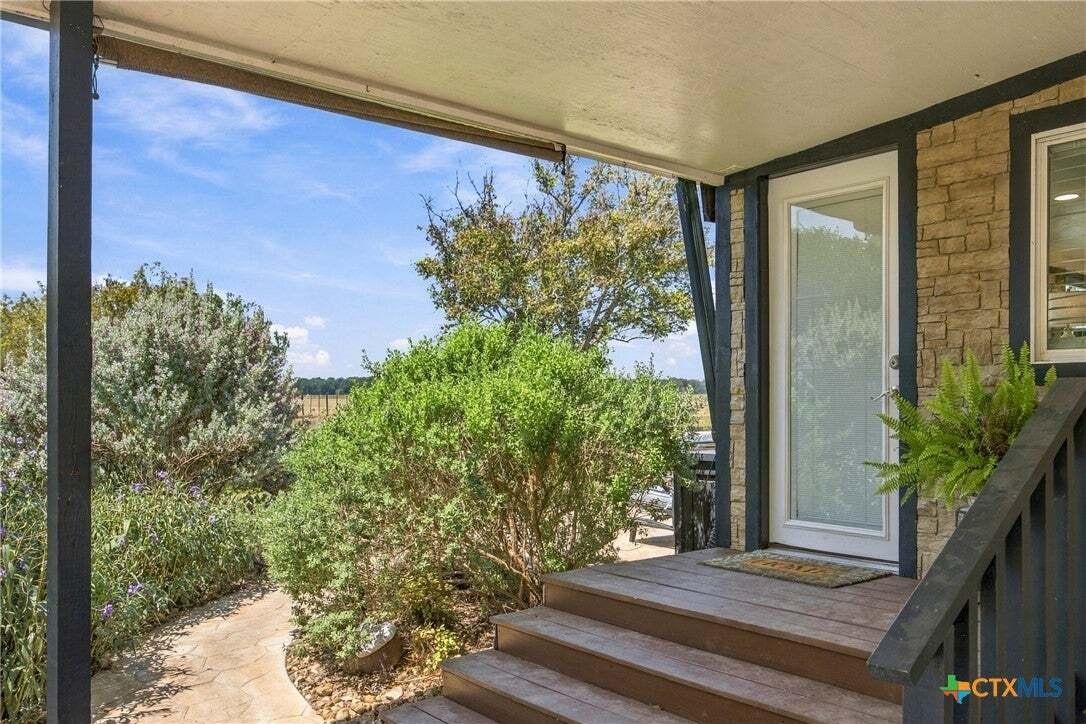 House in Gonzales, Texas, United States 4 - 19012125