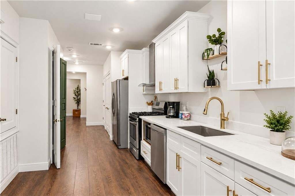 Condo in New Orleans, Louisiana, United States 2 - 19012265