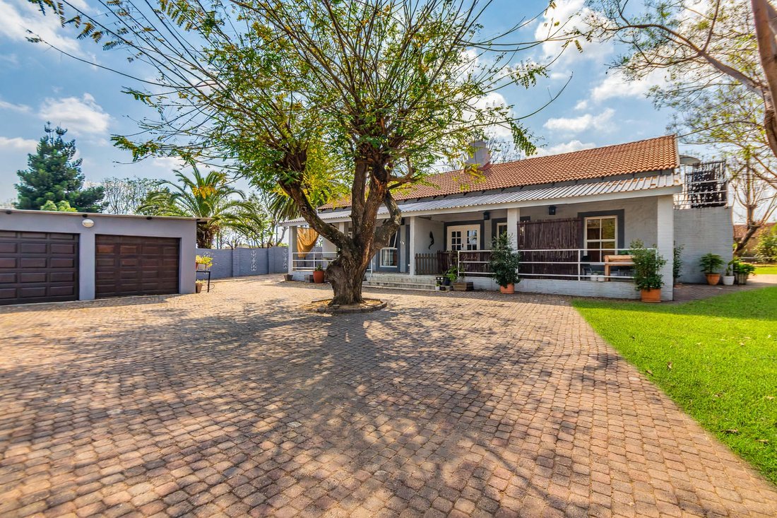 Haus in Chartwell, Gauteng, Südafrika 2 - 19011380