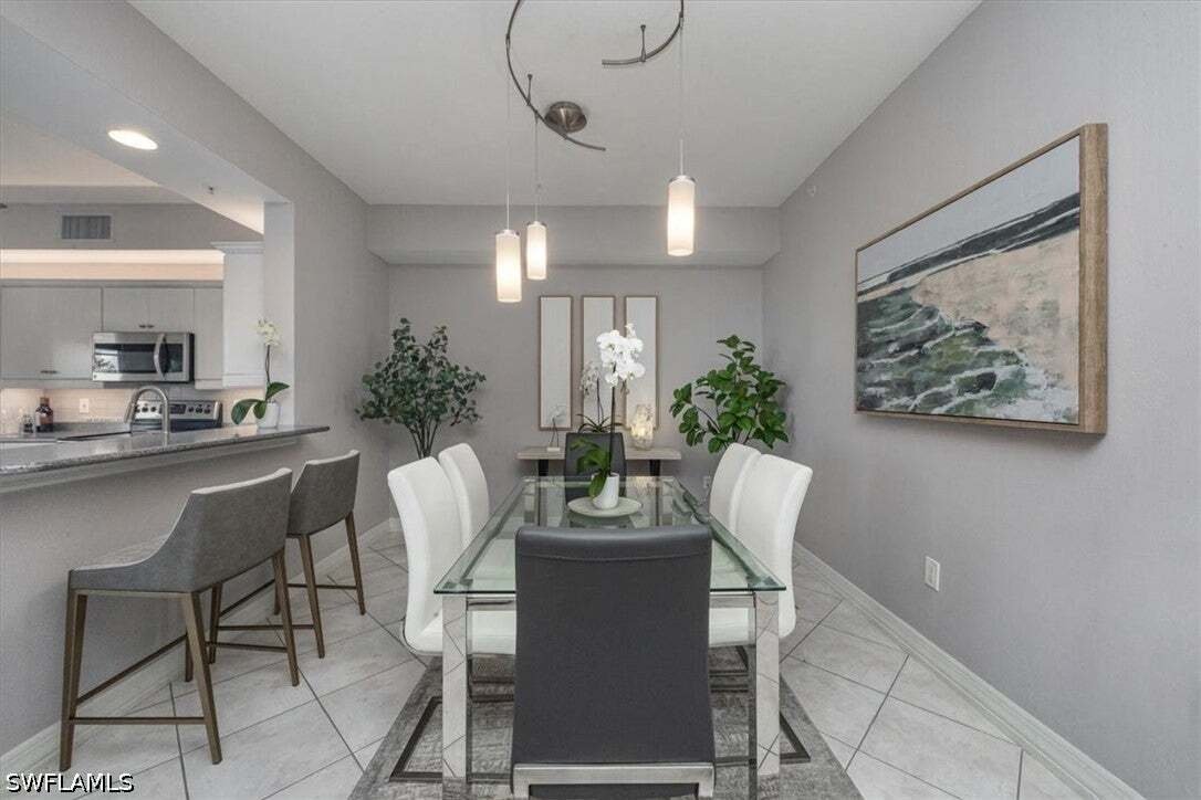 Condo in Naples, Florida, United States 3 - 19012299