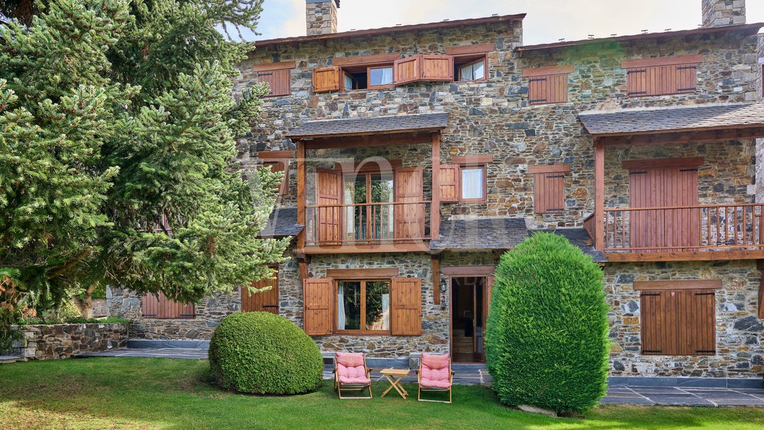 Townhouse en Fontanals de Cerdanya, Cataluña, España 1 - 19013458