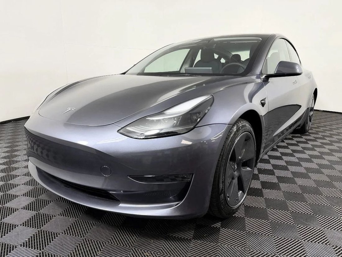 Sedan in Lynnwood, WA, United States 3 - 19015808