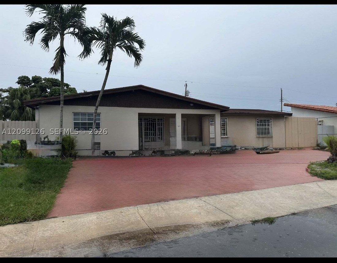 House in Miami, Florida, United States 2 - 19013435