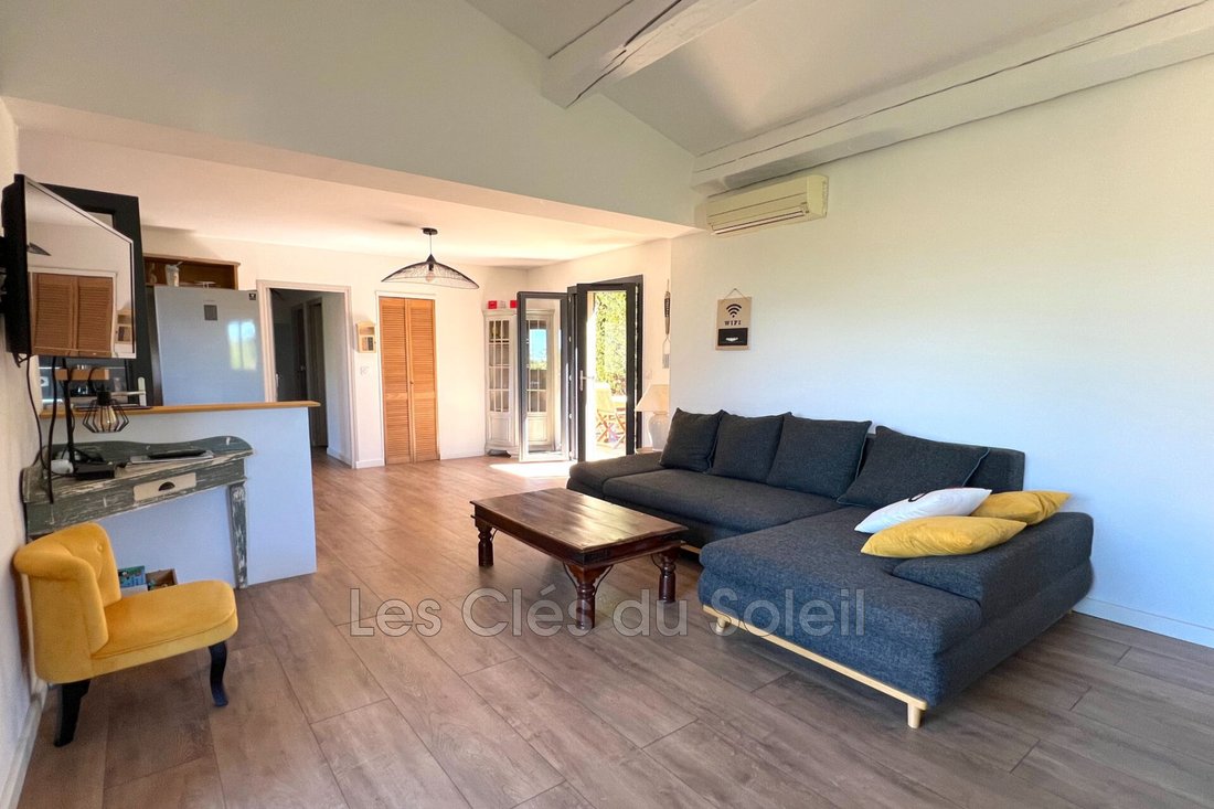 Villa en Le Revest-les-Eaux, Provenza-Alpes-Costa Azul, Francia 5 - 19010382