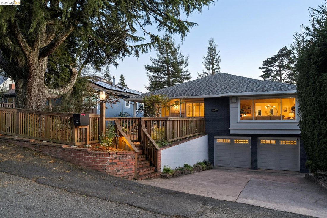 House in Oakland, California, United States 1 - 19012957