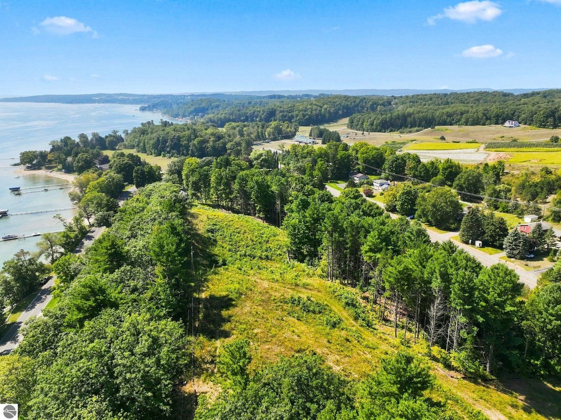 Terreno a Traverse City, Michigan, Stati Uniti 4 - 18793185