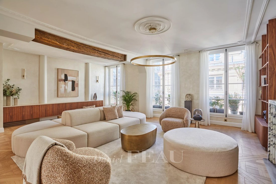 Apartment in Vendôme, Paris 1er Arrondissement, Paris 1 - 19010701