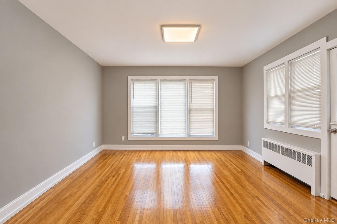 Long Beach, New York, United States 4 - 19014777