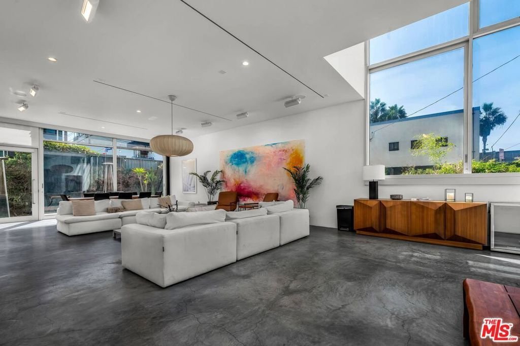 House in Los Angeles, California, United States 5 - 17063638