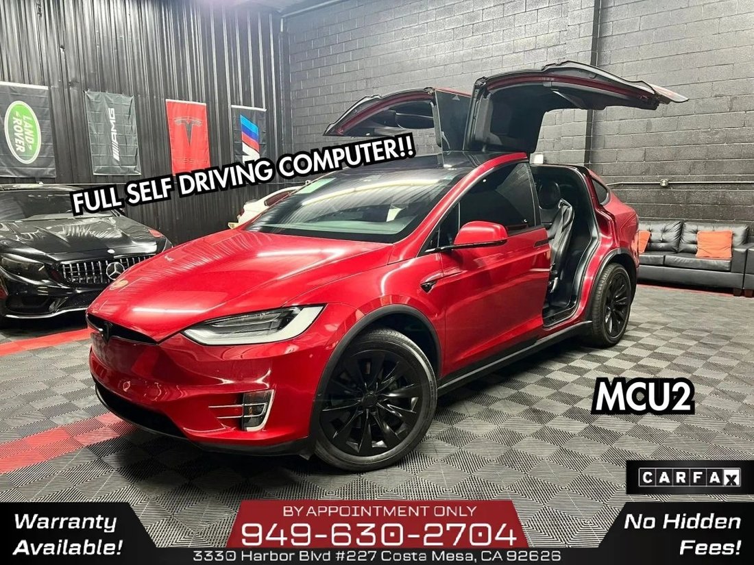 Suv in Costa Mesa, CA, United States 1 - 19015647