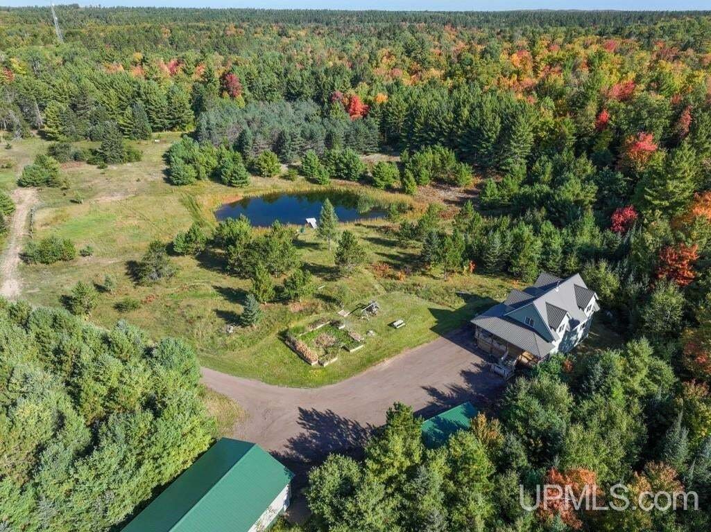 House in Trout Creek, Michigan, United States 1 - 19013608