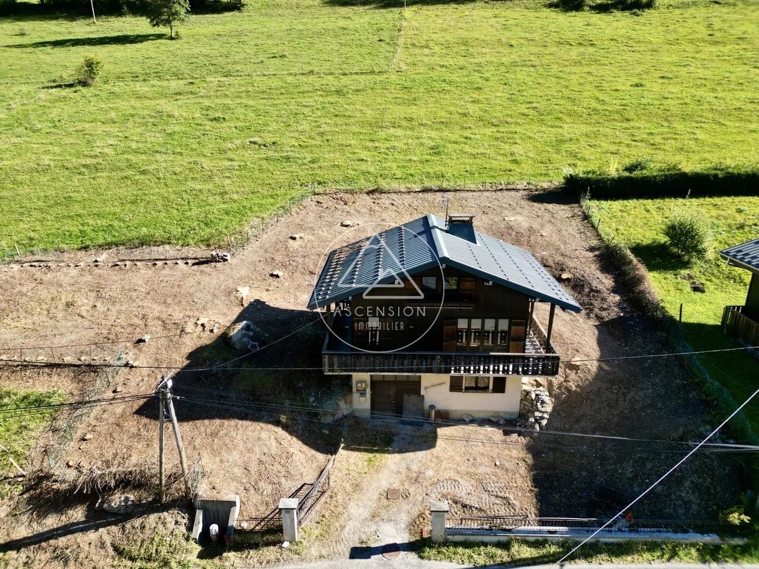 Chalet in Morzine, Auvergne-Rhône-Alpes, France 5 - 19010087