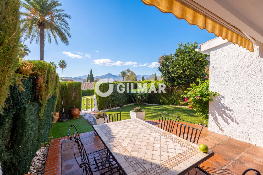 Townhouse in Guadalmina Alta, San Pedro de Alcantara, Spain 2 - 19009075