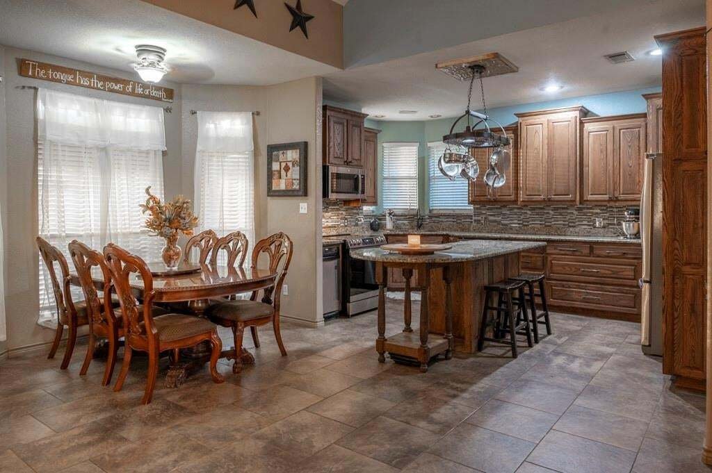 House in Rio Vista, Texas, United States 5 - 19014385
