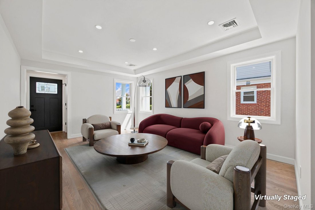 House in New Hyde Park, New York, United States 5 - 18508841