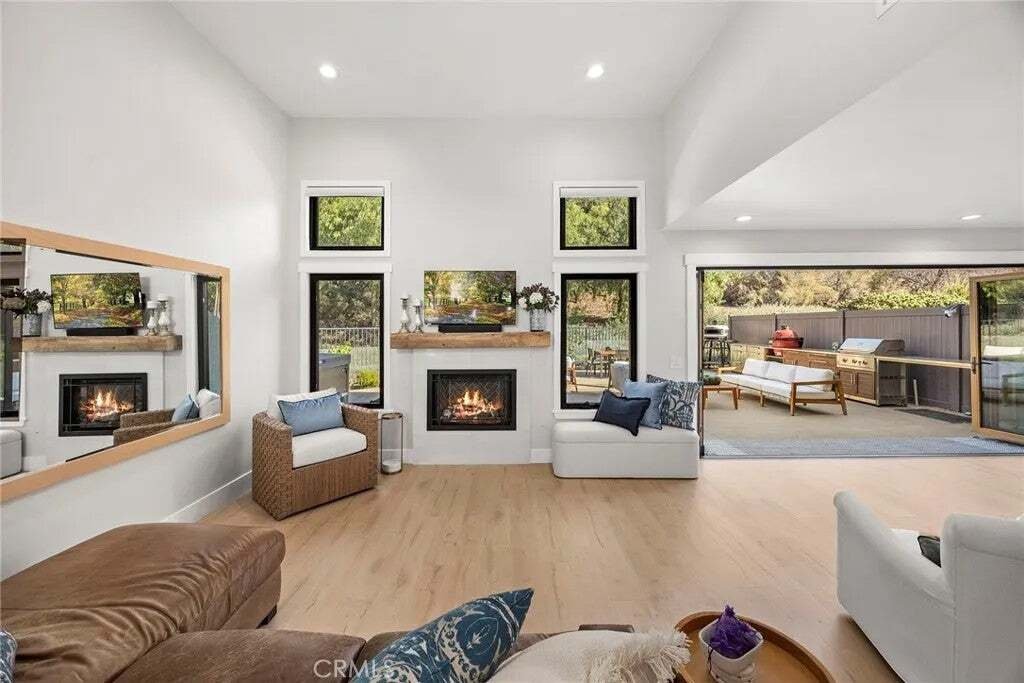 Condo in Orange, California, United States 5 - 19011459