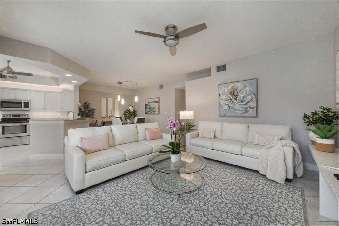 Condo in Naples, Florida, United States 2 - 19012299