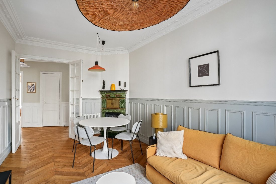 Apartment in Montmartre, Paris 18e Arrondissement, Paris 1 - 19009363