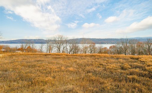 Land in Newburgh, New York, United States 1