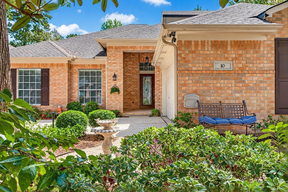 House in Conroe, Texas, United States 1 - 19014533
