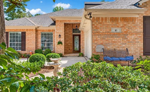 House in Conroe, Texas, United States 1