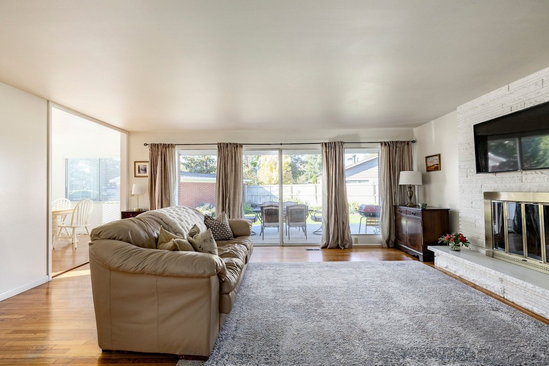 House in Holladay, Utah, United States 4 - 19008735