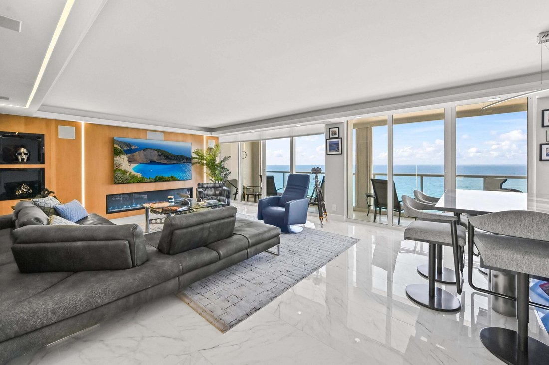 Condo in Boca Raton, Florida, United States 4 - 19010167