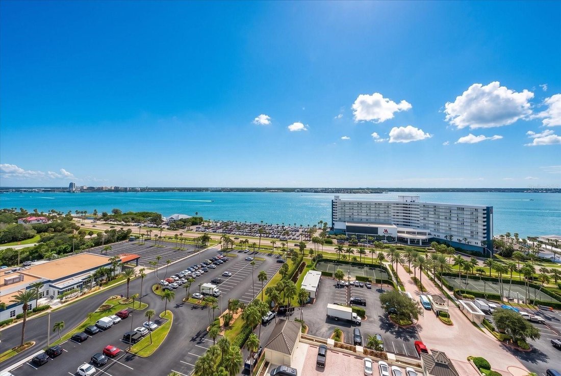 Condo in Clearwater, Florida, United States 5 - 19009472