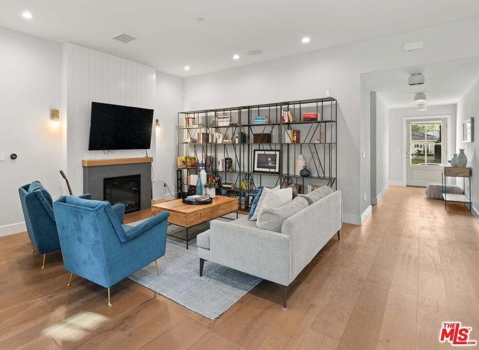 House in Los Angeles, California, United States 3 - 19012641