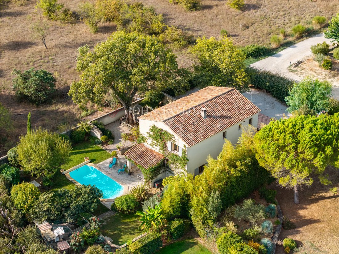 House in Cabrières-d'Avignon, Provence-Alpes-Côte d'Azur, France 4 - 19010642