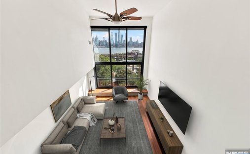 Condo in Weehawken, New Jersey, United States 1