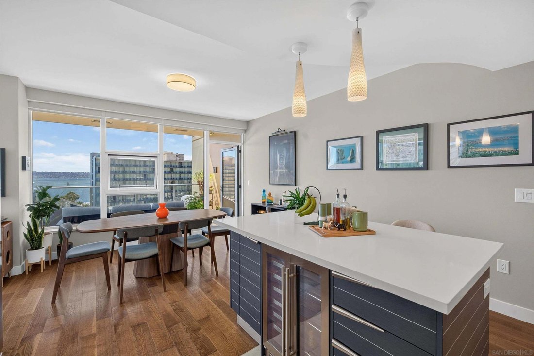 Condo in San Diego, California, United States 5 - 19014209