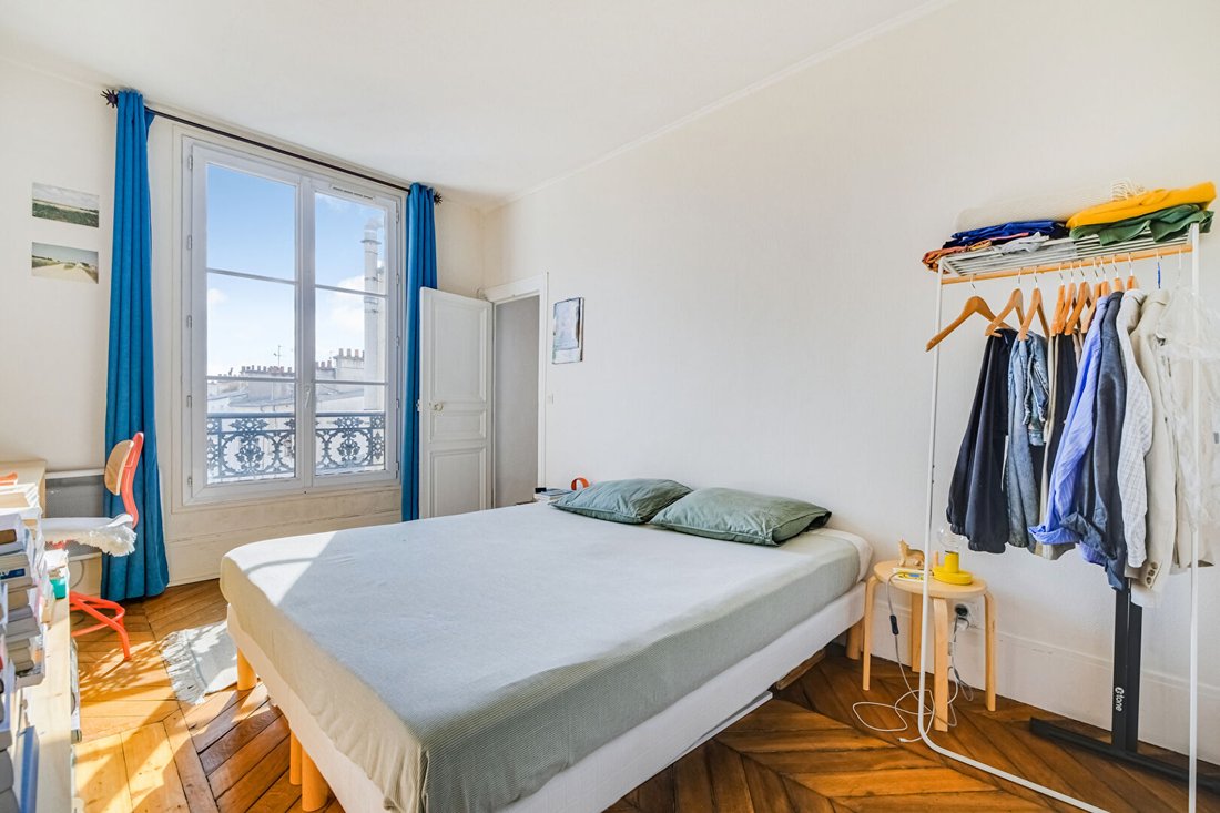 Apartment in Palais Royal, Paris 1er Arrondissement, Paris 5 - 19014420