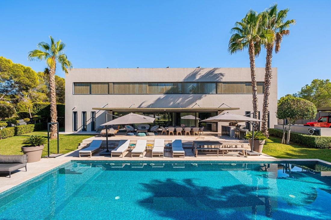 Villa in Rotes Velles, Calvia, Balearic Islands 1 - 19015327