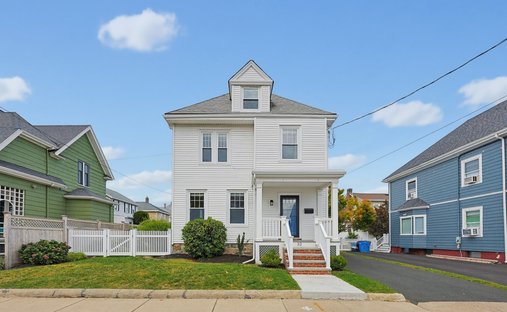 House in Winthrop, Massachusetts, United States 1