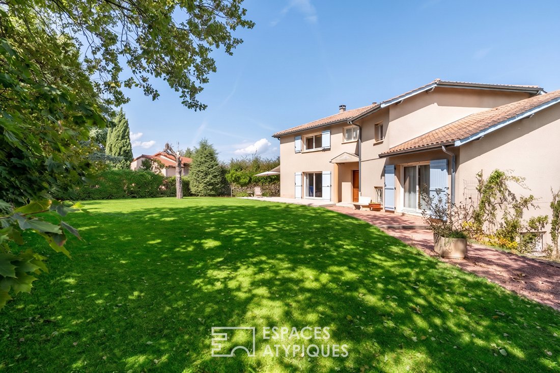 Villa in Marcy-l'Etoile, Auvergne-Rhône-Alpes, France 2 - 19015600