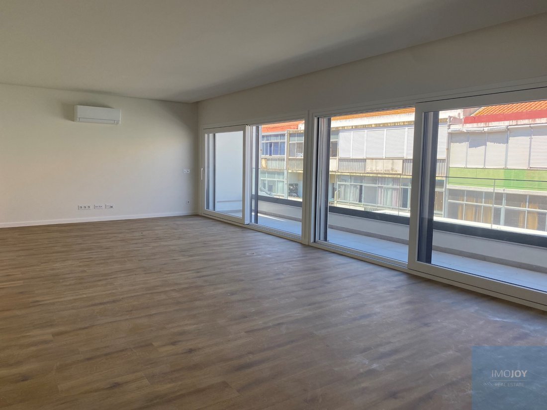 Apartment in Almada, Cova da Piedade, Pragal e Cacilhas, Setubal, Portugal 3 - 19015479