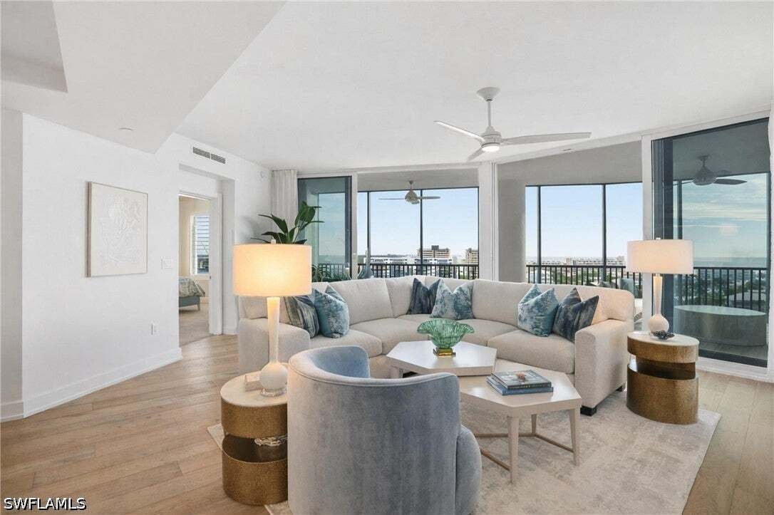 Condo in Fort Myers Beach, Florida, United States 2 - 19012255