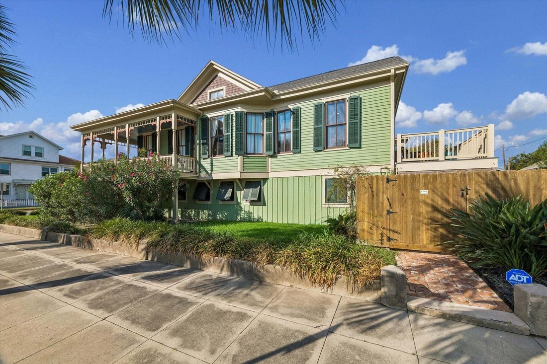 House in Galveston, Texas, United States 2 - 19011771