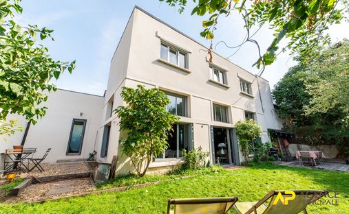 Casa a Plateau-Grèves-Europe-Gare du Stade-Fossés Jean, Colombes, Francia 1