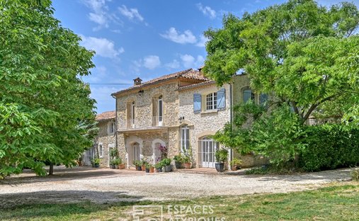 Villa à Camplanier, Nîmes, France 1